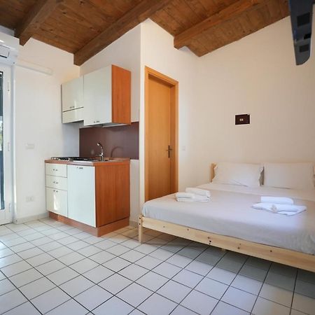 Keys Of Sicily - Bungalows Sul Mare Марина ди Модика Екстериор снимка