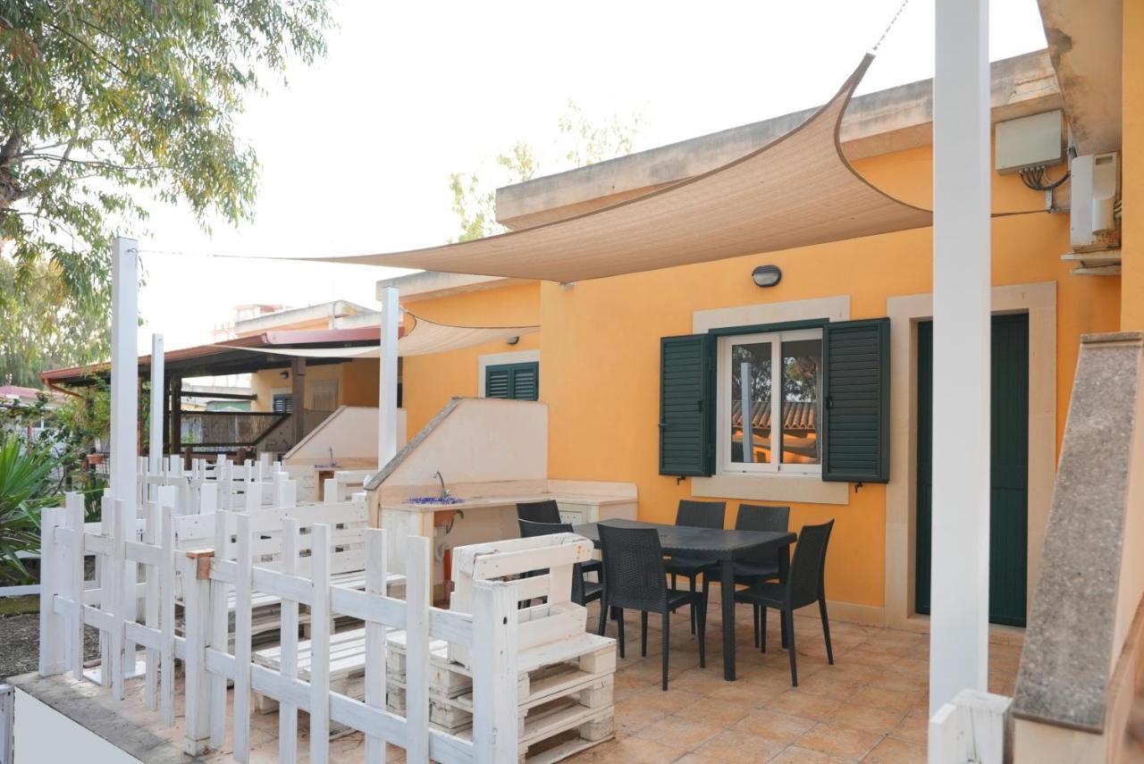 Keys Of Sicily - Bungalows Sul Mare Марина ди Модика Екстериор снимка