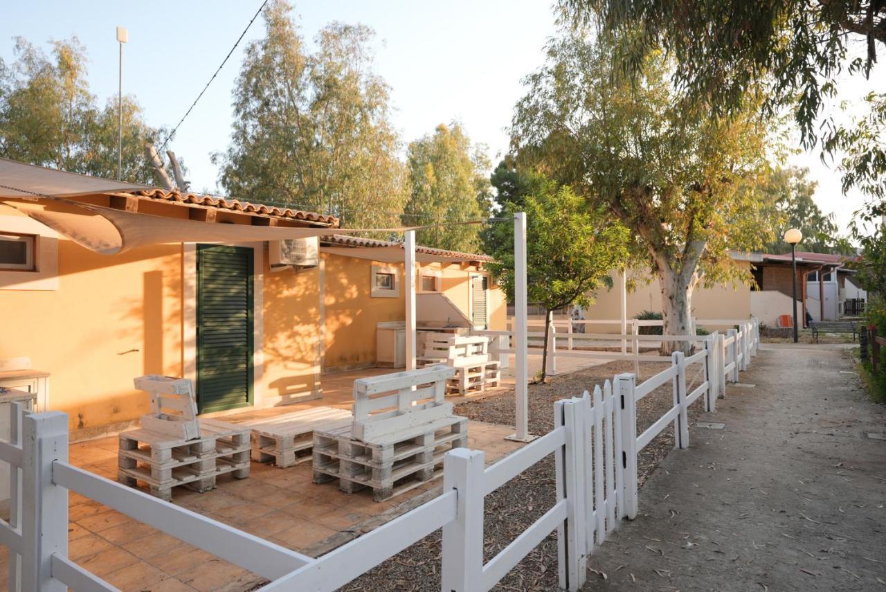 Keys Of Sicily - Bungalows Sul Mare Марина ди Модика Екстериор снимка
